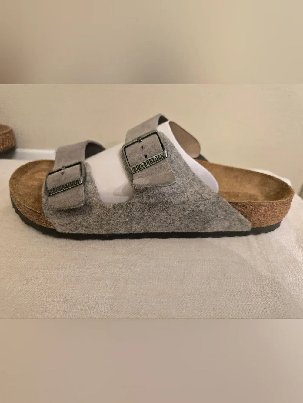 New Without Box- Birkenstock Arizona Wool – Light Grey/Iron Size 44